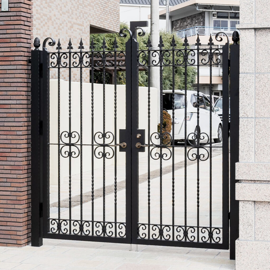 熊本県某学校法人 W-01<br data-eio=