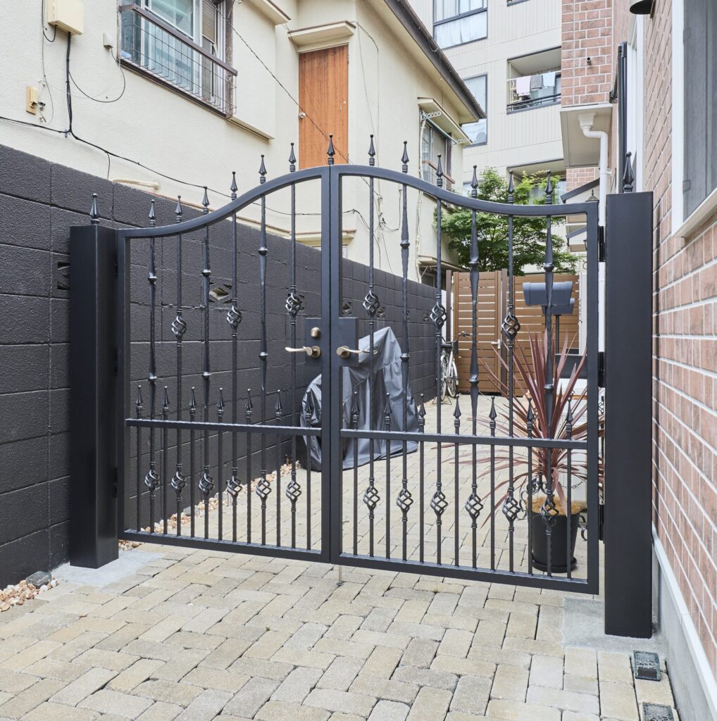 東京都E邸 E-3<br data-eio=