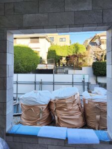 愛知県名古屋市ロートアイアン面格子施工前事例